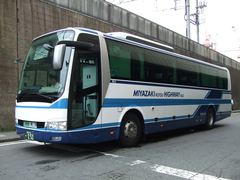 Mitsubishi Vans up to 3.5 t (Class N1)