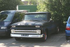 Chevrolet C10 1/2 TON