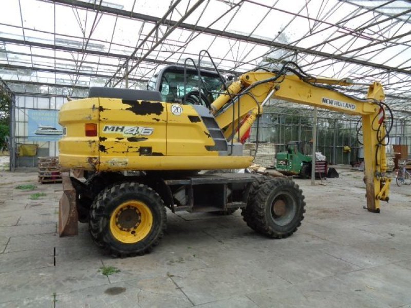 Excavator New Holland MH4.6