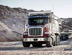 International HX615