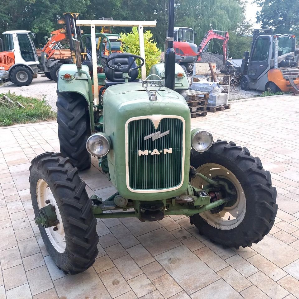 Tractor Man Werk München 4P1