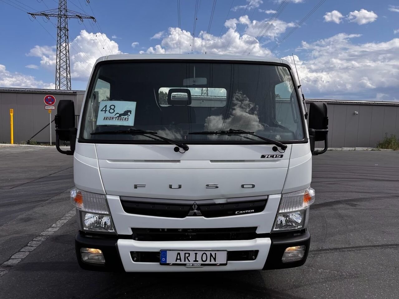 Truck Mitsubishi FE649