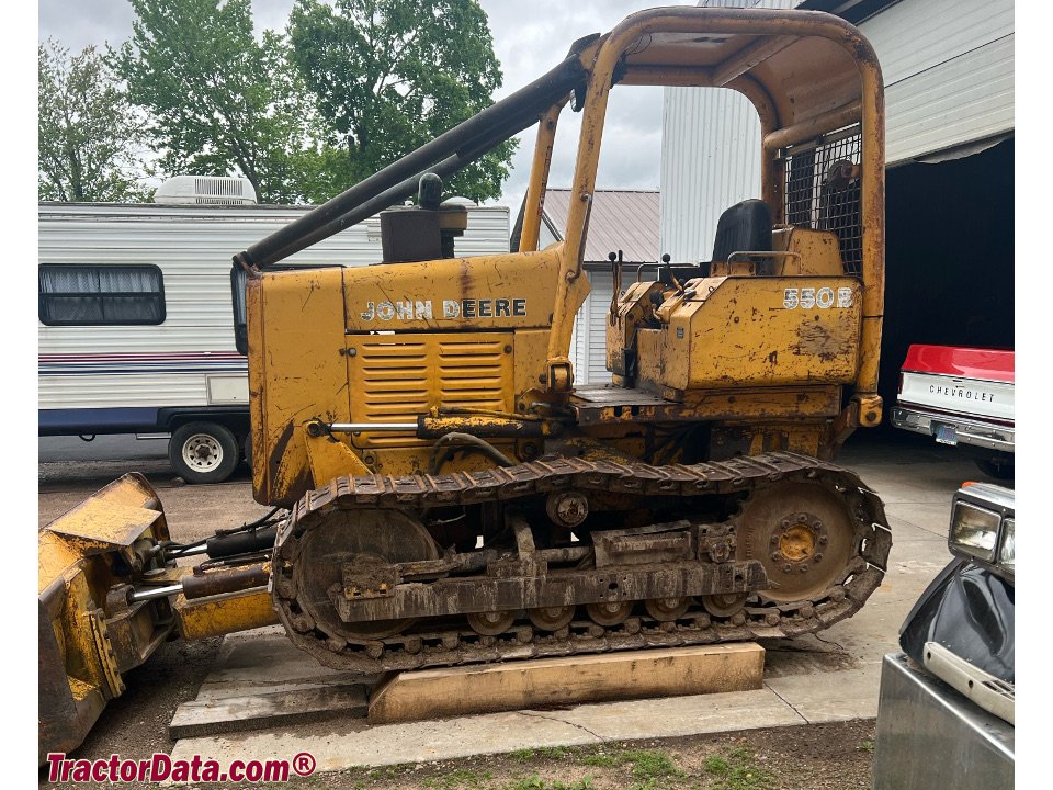 Bergbaumaschine John Deere 550B Crawler
