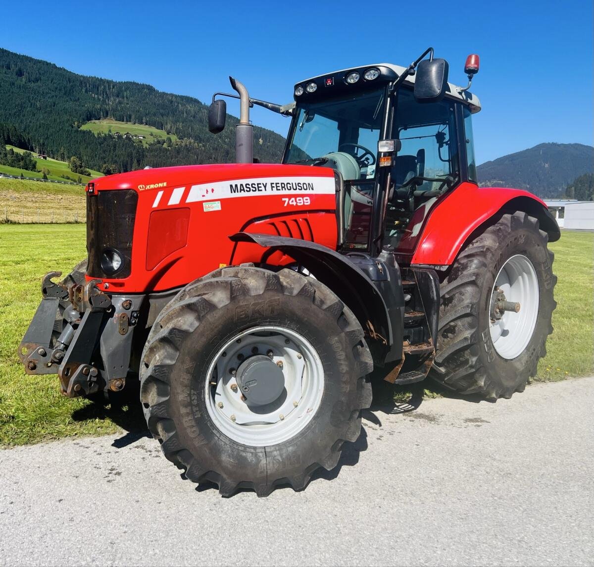 Tractor AGCO Massey Ferguson MF 7499