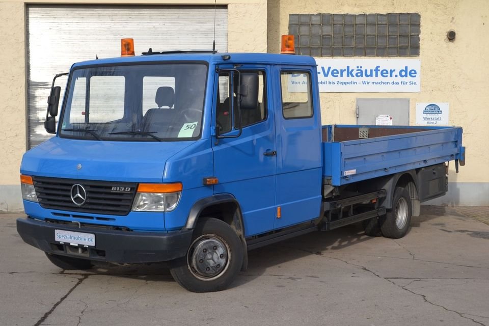 Truck Mercedes Benz 613 D