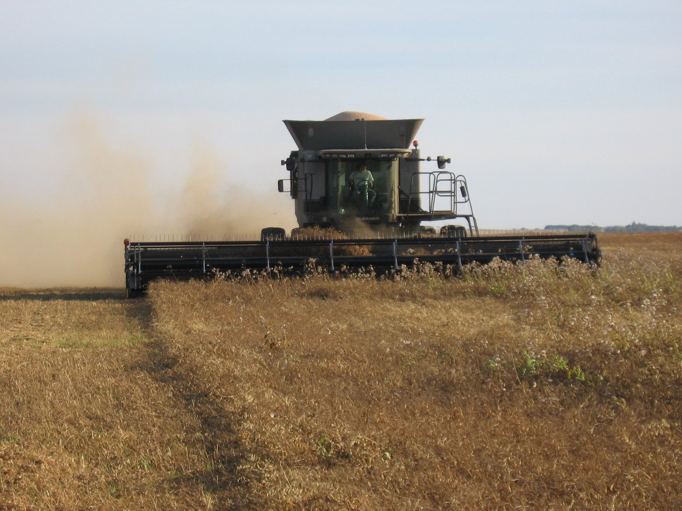 Harvester AGCO Gleaner A85