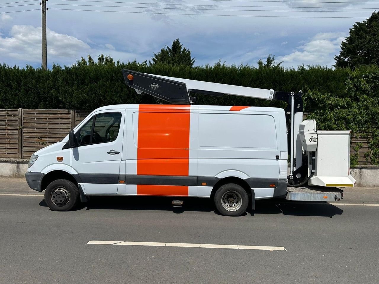 Truck Mercedes Benz Sprinter 515 CDI 4X4