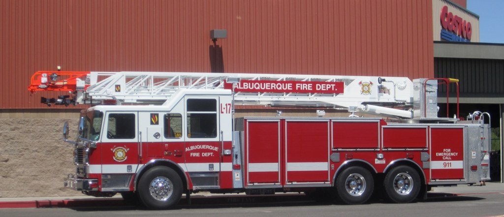 Truck Seagrave LADDERTRUCK