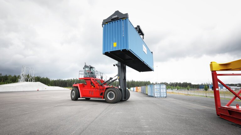 Van Kalmar KVD-441C