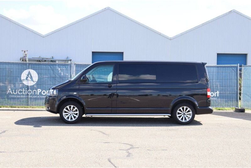 Van Volkswagen 70 X02B
