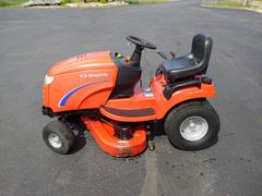 Simplicity 727 (990489) - Broadmoor Lawn Tractor, 7hp