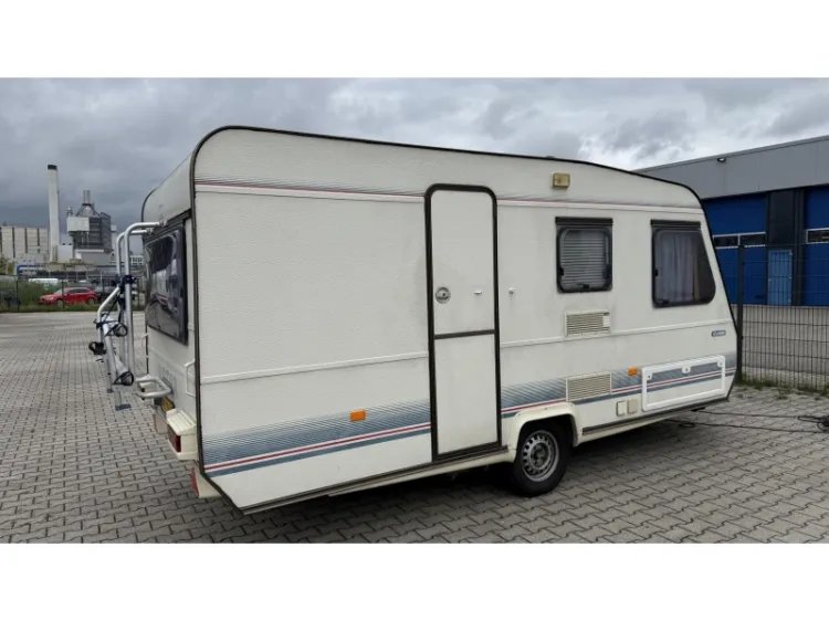 Trailer BURSTNER 4828 TK