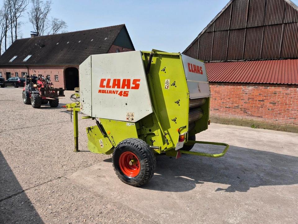 CLAAS Rollant 45