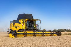 New Holland CX 820 N 1E