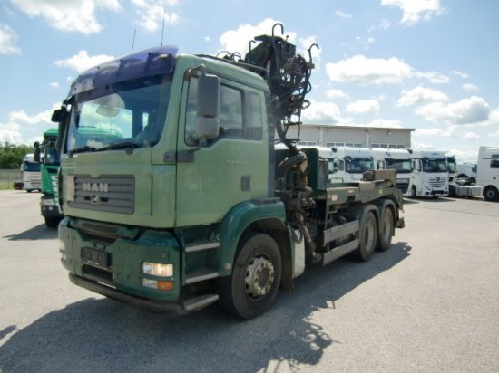 Truck MAN TGA 28.440 6X2-4 BL