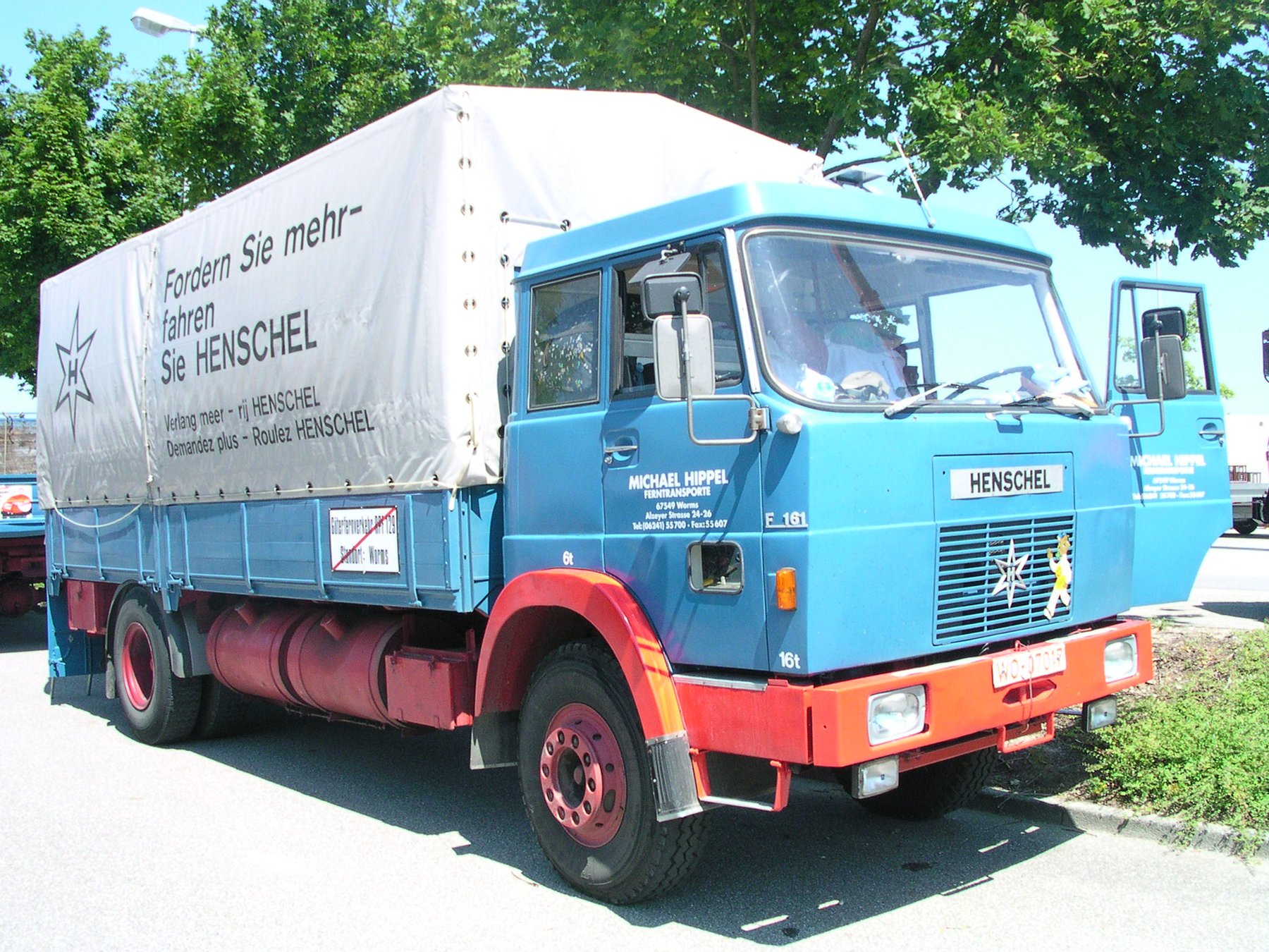 Truck Henschel F161K
