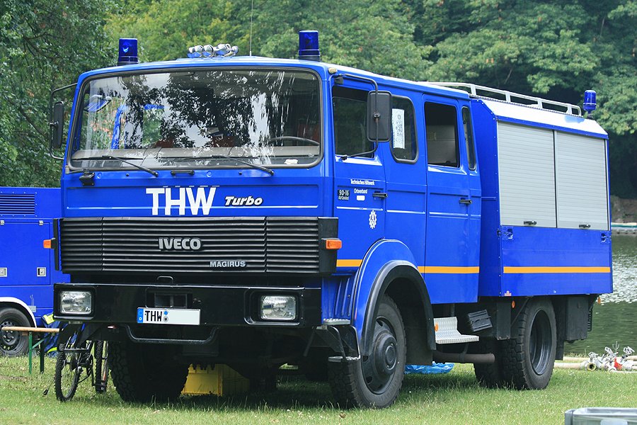 Truck Iveco Magirus 90-16