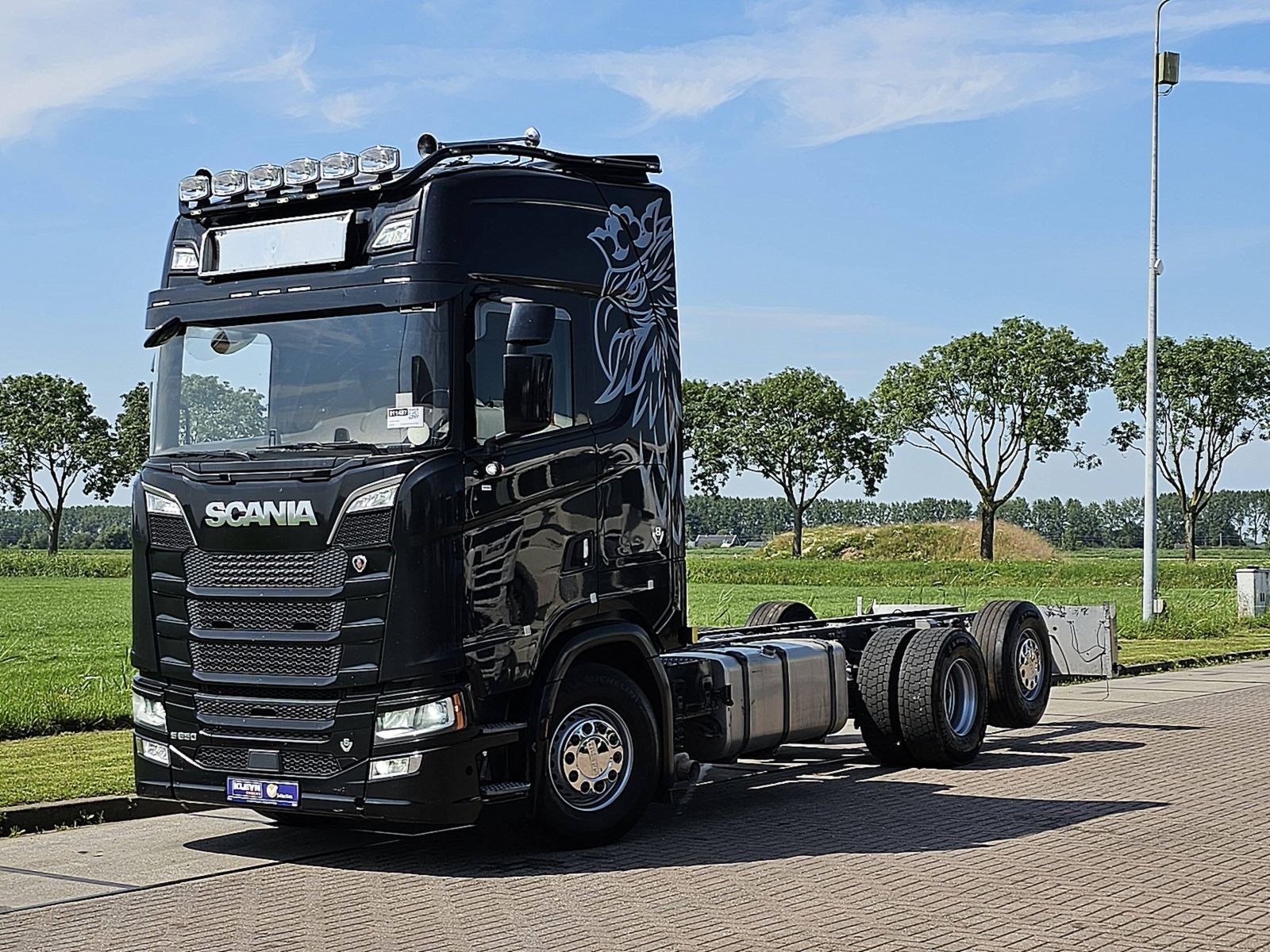 Truck Scania S 650 B6x4HA
