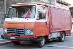 Peugeot J9