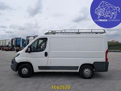 Peugeot 330 L1H1 2.2HDI 100- DC