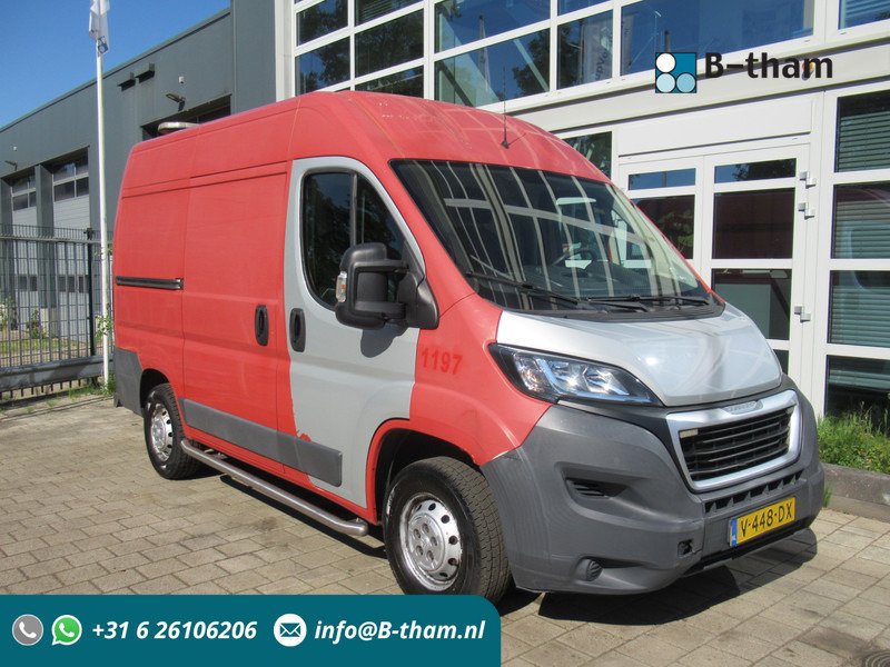 Van Peugeot 330M 2.0HDI COMBI DC