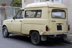 Renault FOURGONETTE R4F4