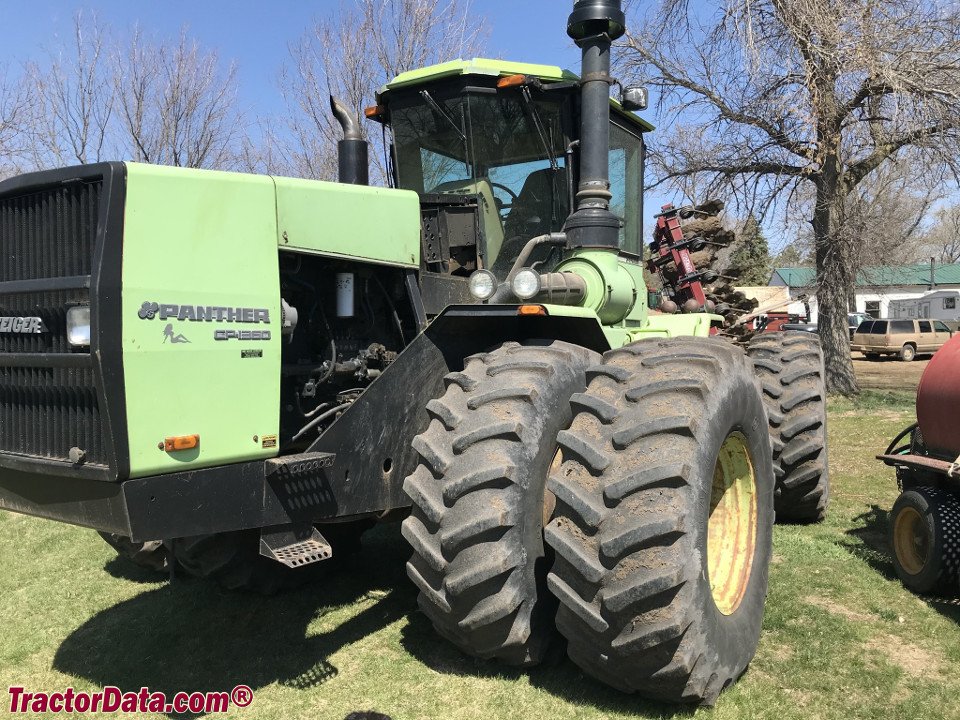 Tractor Steiger Panther 1000 CP1360