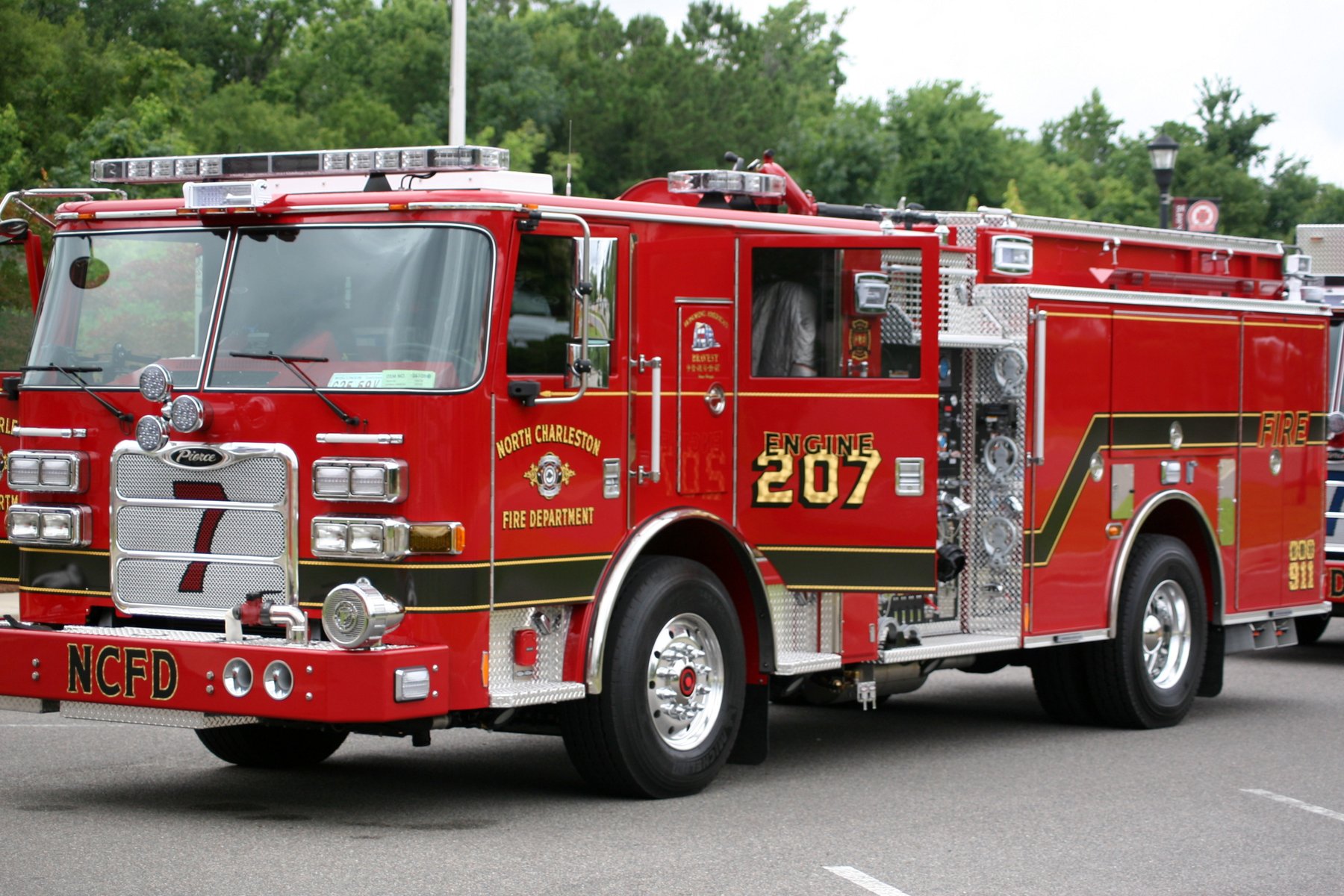 Truck Oshkosh Pierce Arrow XT