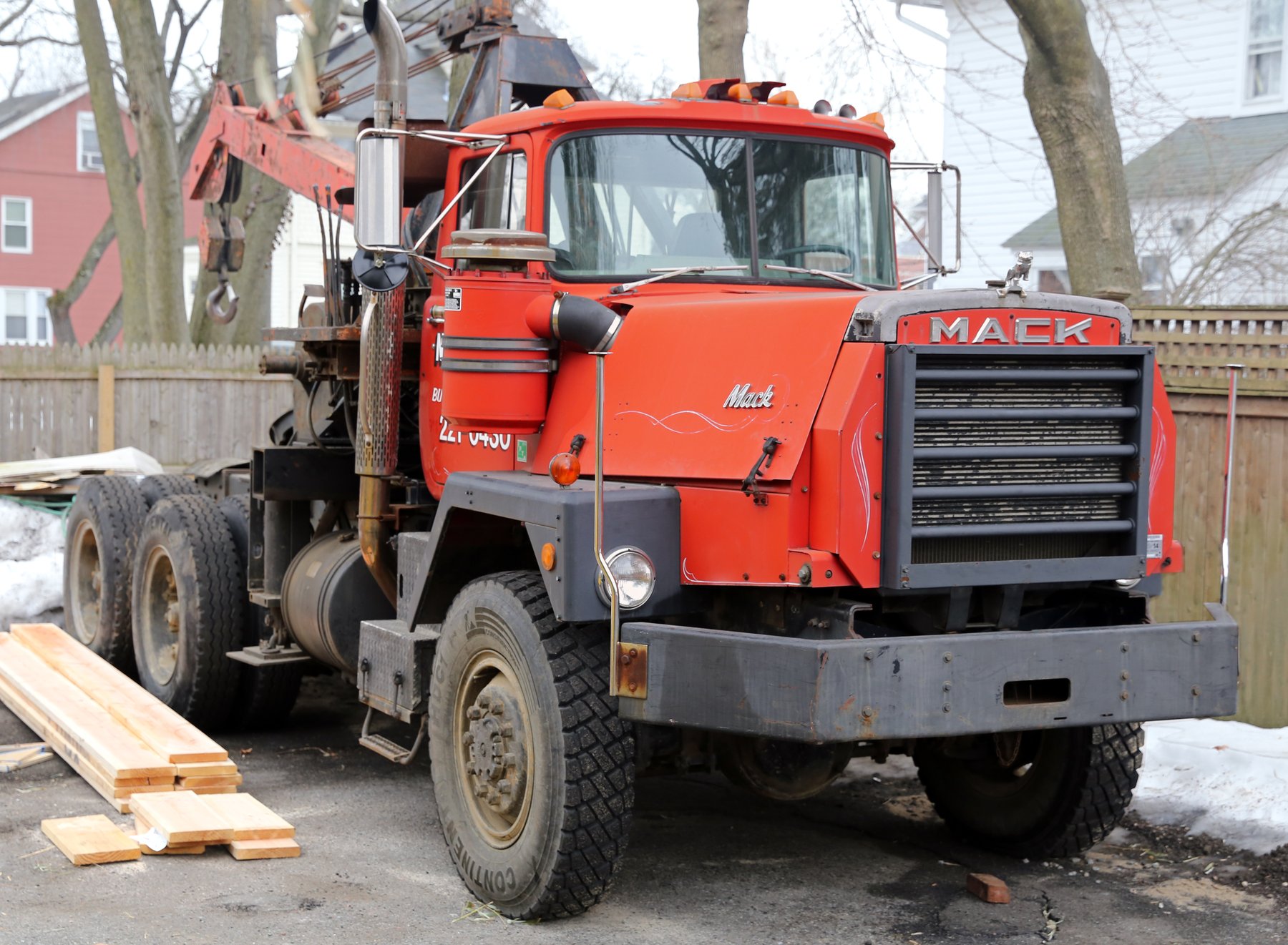 Truck Mack DM 600 S