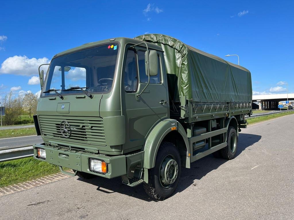 Truck Mercedes Benz 1017 F