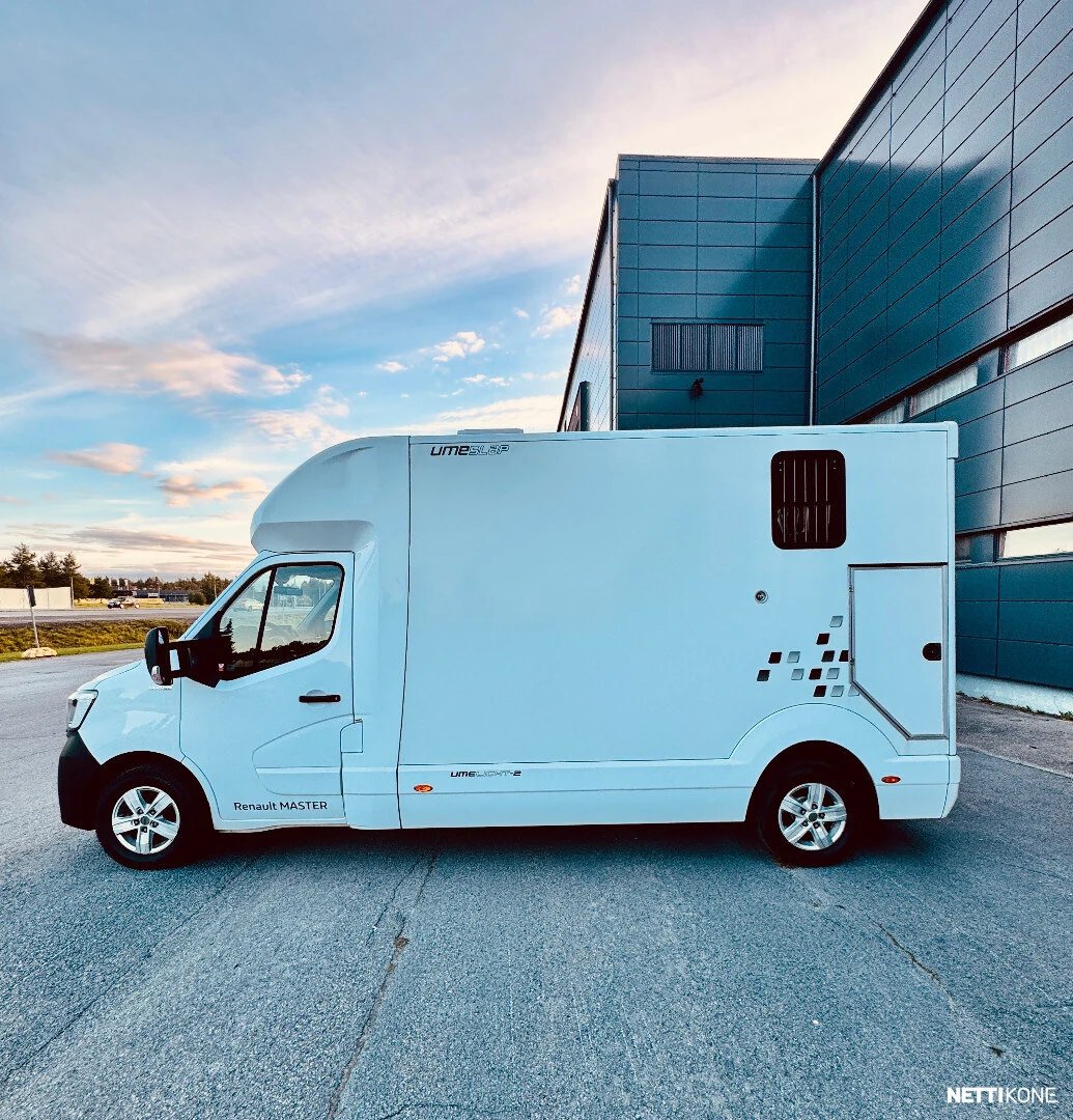 Van Renault Ume Light-2 2014