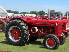 International Harvester 600