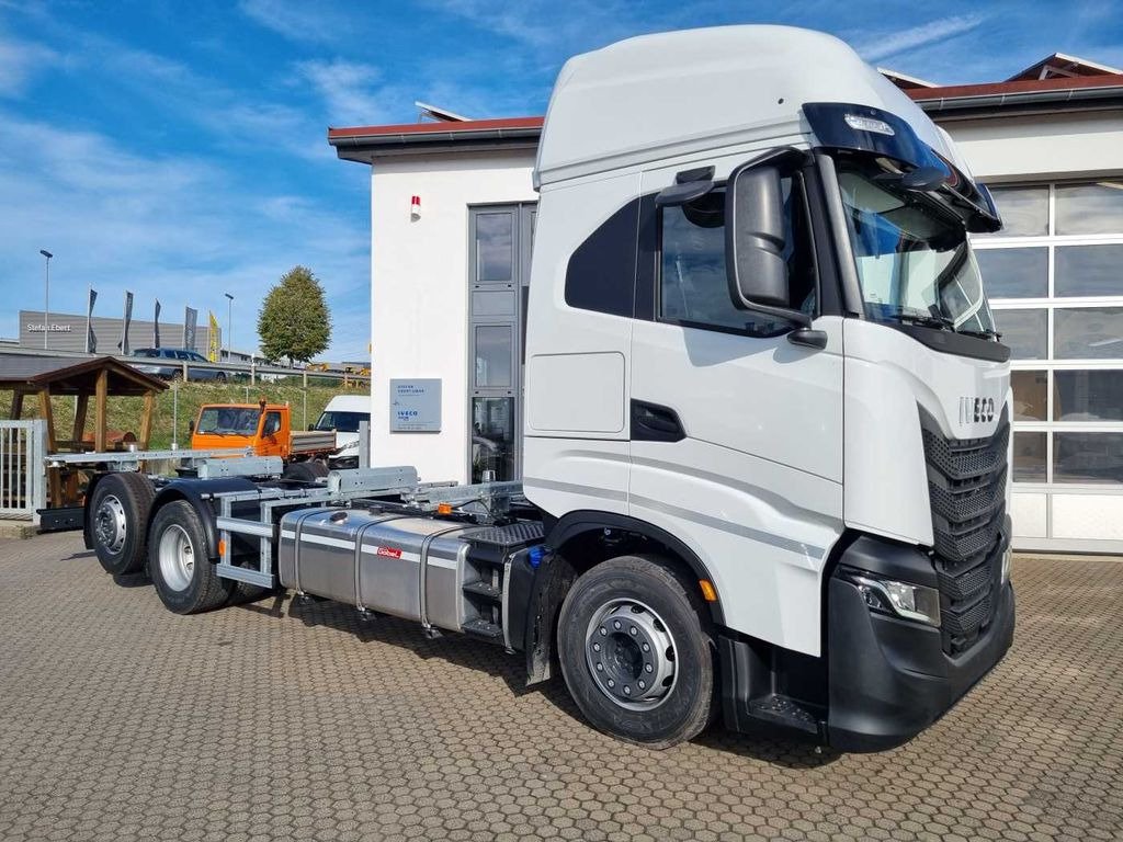 Truck Iveco/ipl AS260SY/FP