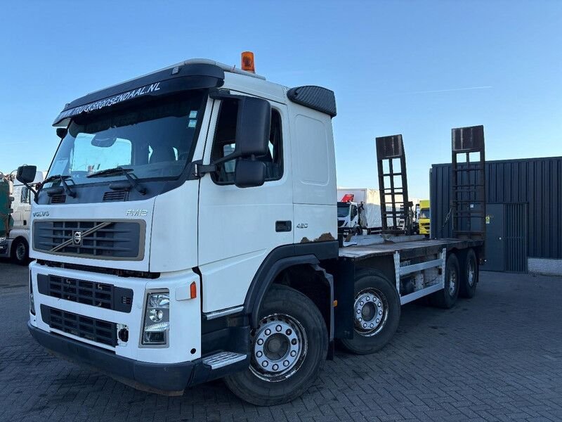 Truck Volvo FM 12 6X2 420
