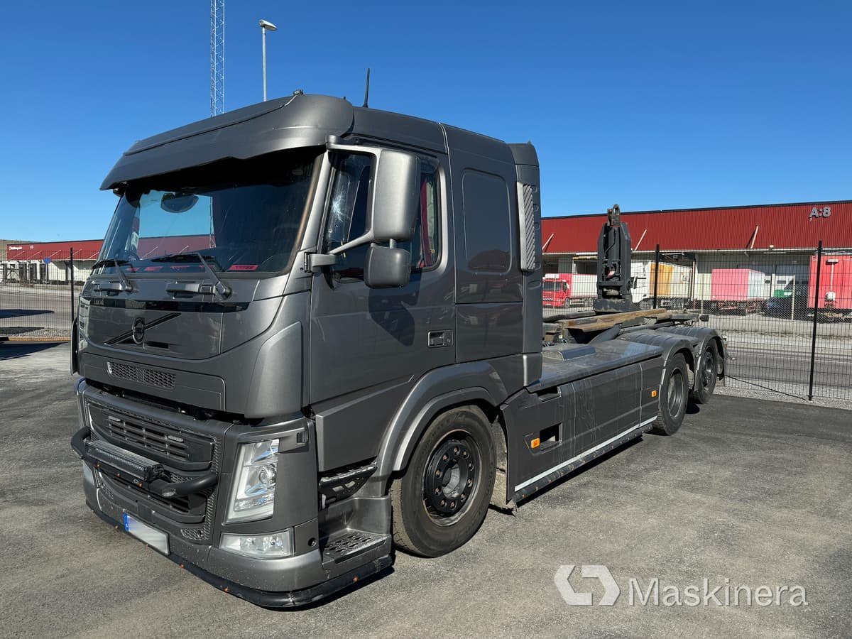 Truck Volvo FM 62 TR