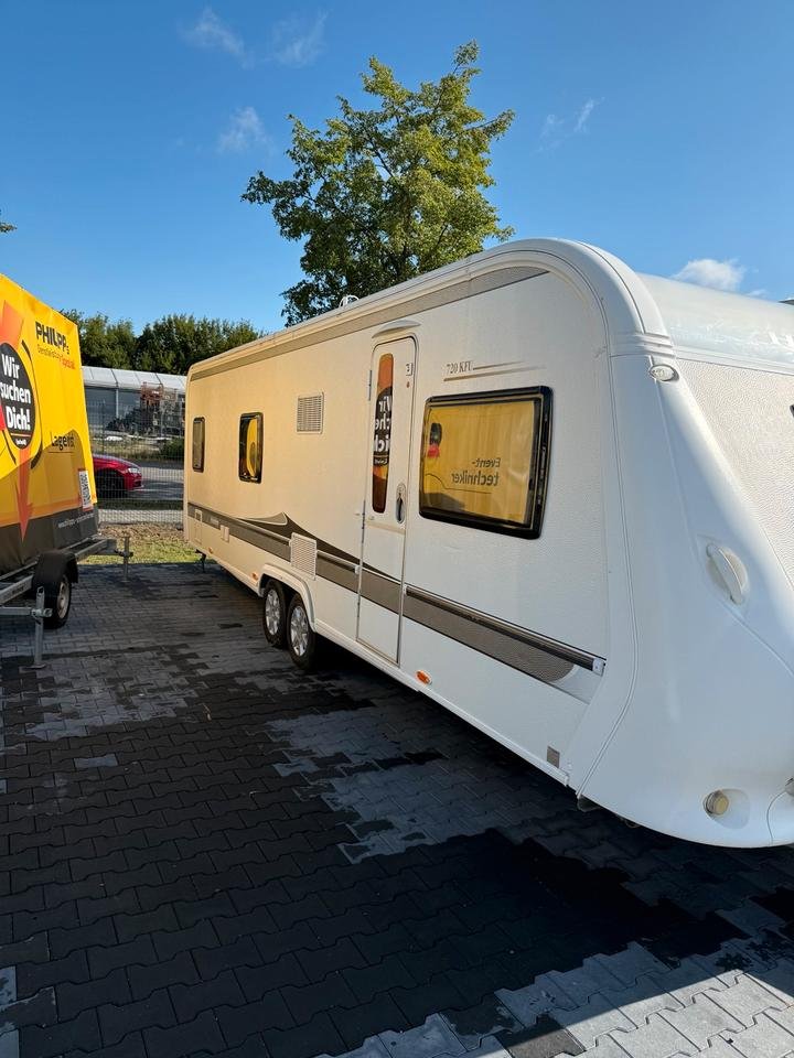 Car trailers up to 3.5 t HOBBY 720 UML Prestige