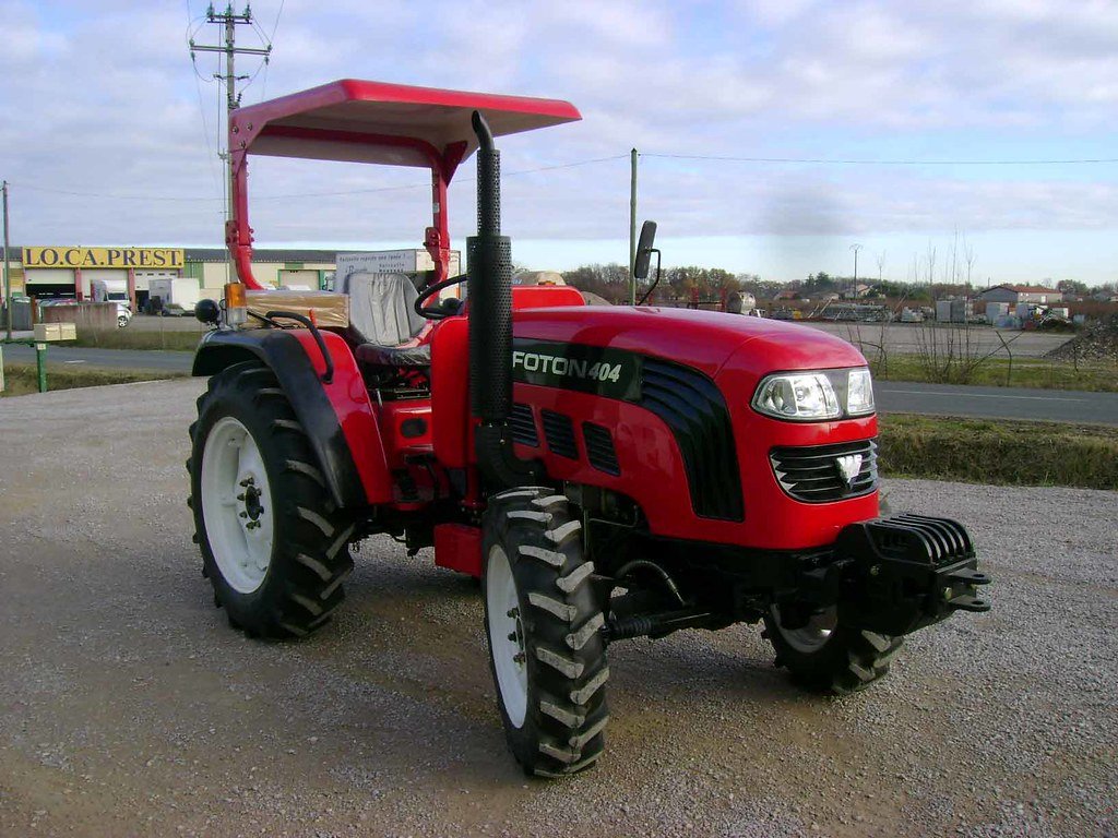 Tractor Foton FT404