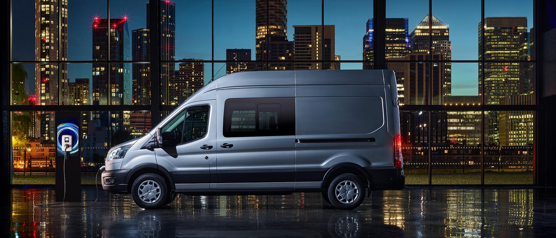 Van Ford TRANSIT 190EF-EJC7JE-DOUBLE CAB/357
