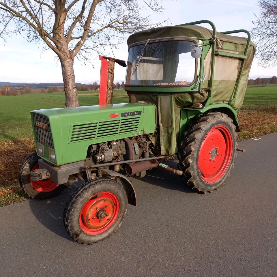 Traktor Fendt Fix 2 E