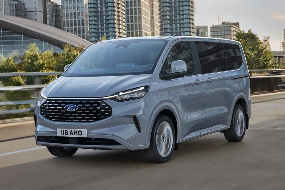Van Ford TOURNEO 330 2.0D - 92.0 KW