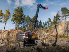 Volvo CE Demolition excavator EC400 High Reach