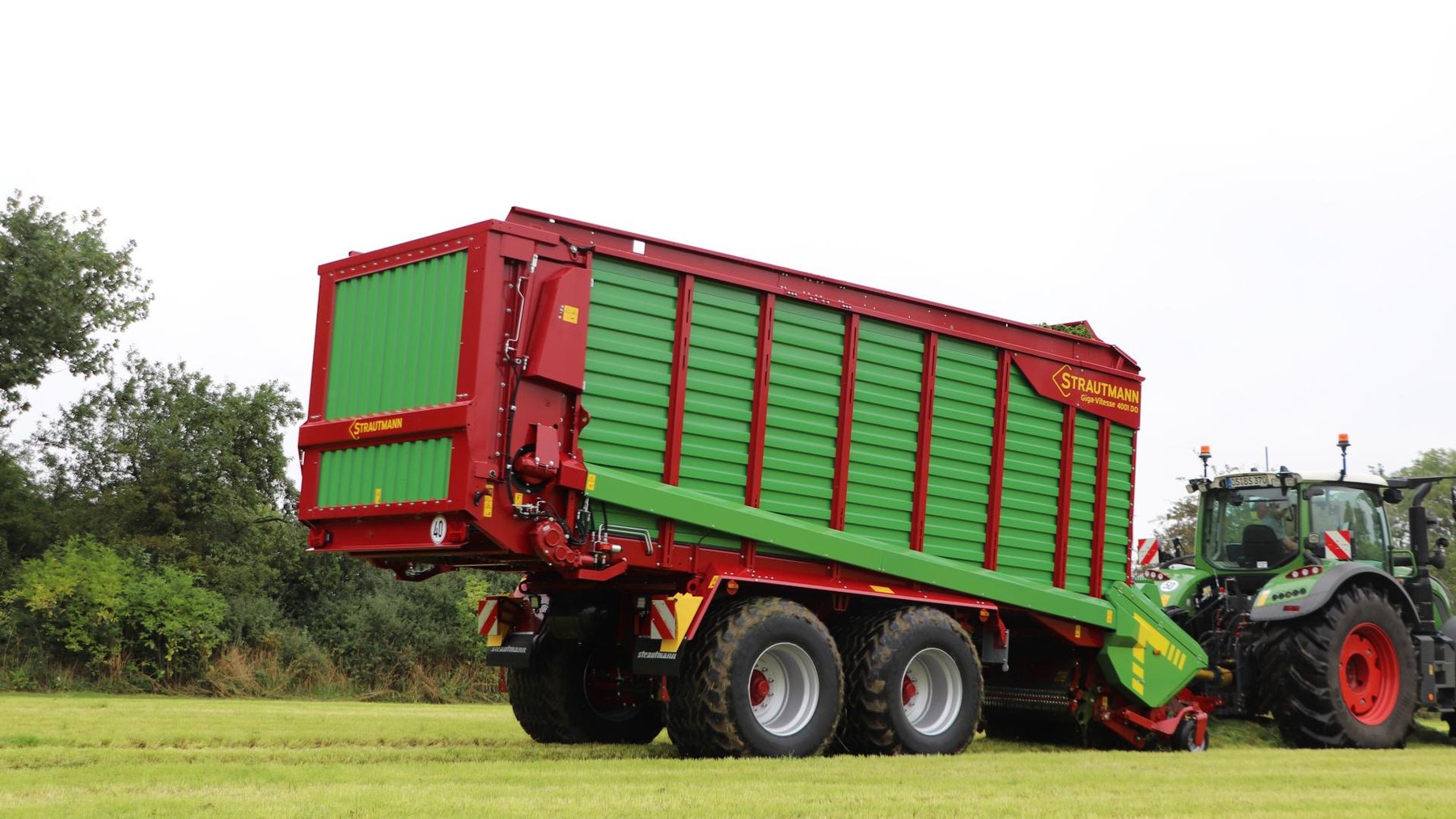 Grünland & Futter Strautmann Giga-Vitesse CFS 3602