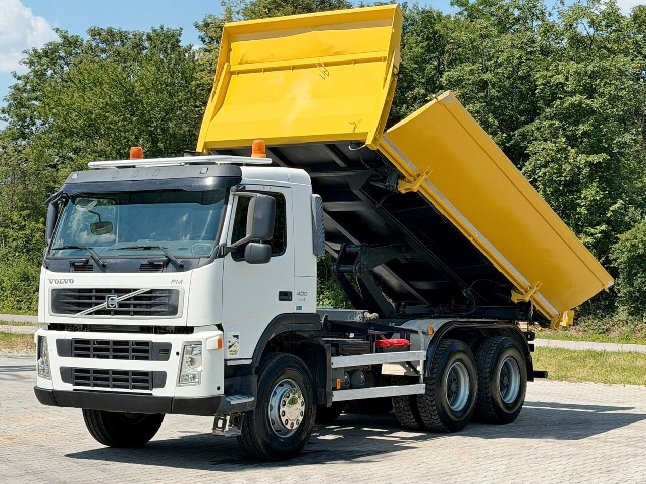 Truck Volvo FM-FM 84R B-84 / 200+310+137