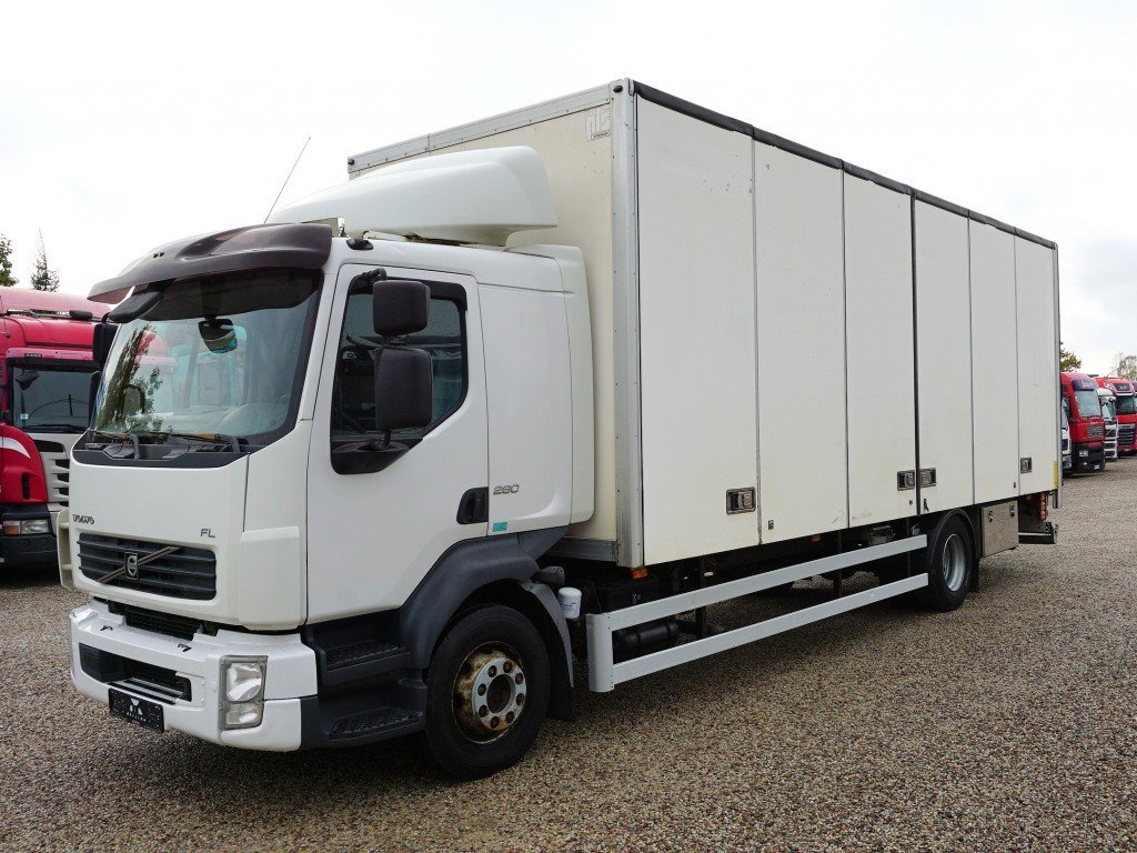 Samochód ciężarowy Volvo FLL 280-4X2