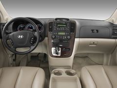 Kia Motors Hyundai Entourage