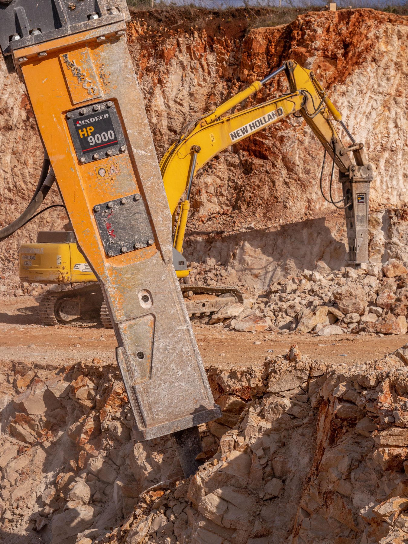 Hydraulic breakers Indeco HP 9000 FS