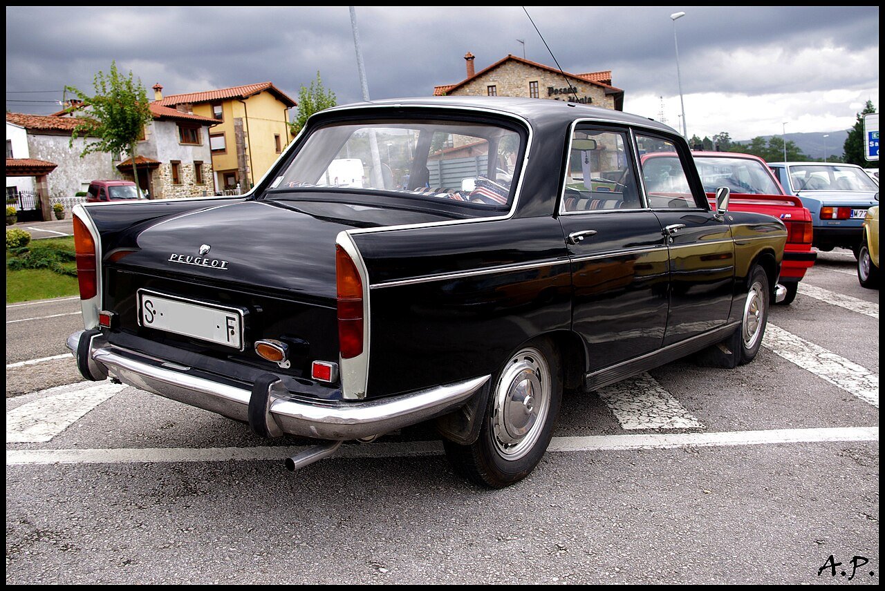 Van Peugeot 404 4XD PLATEAU