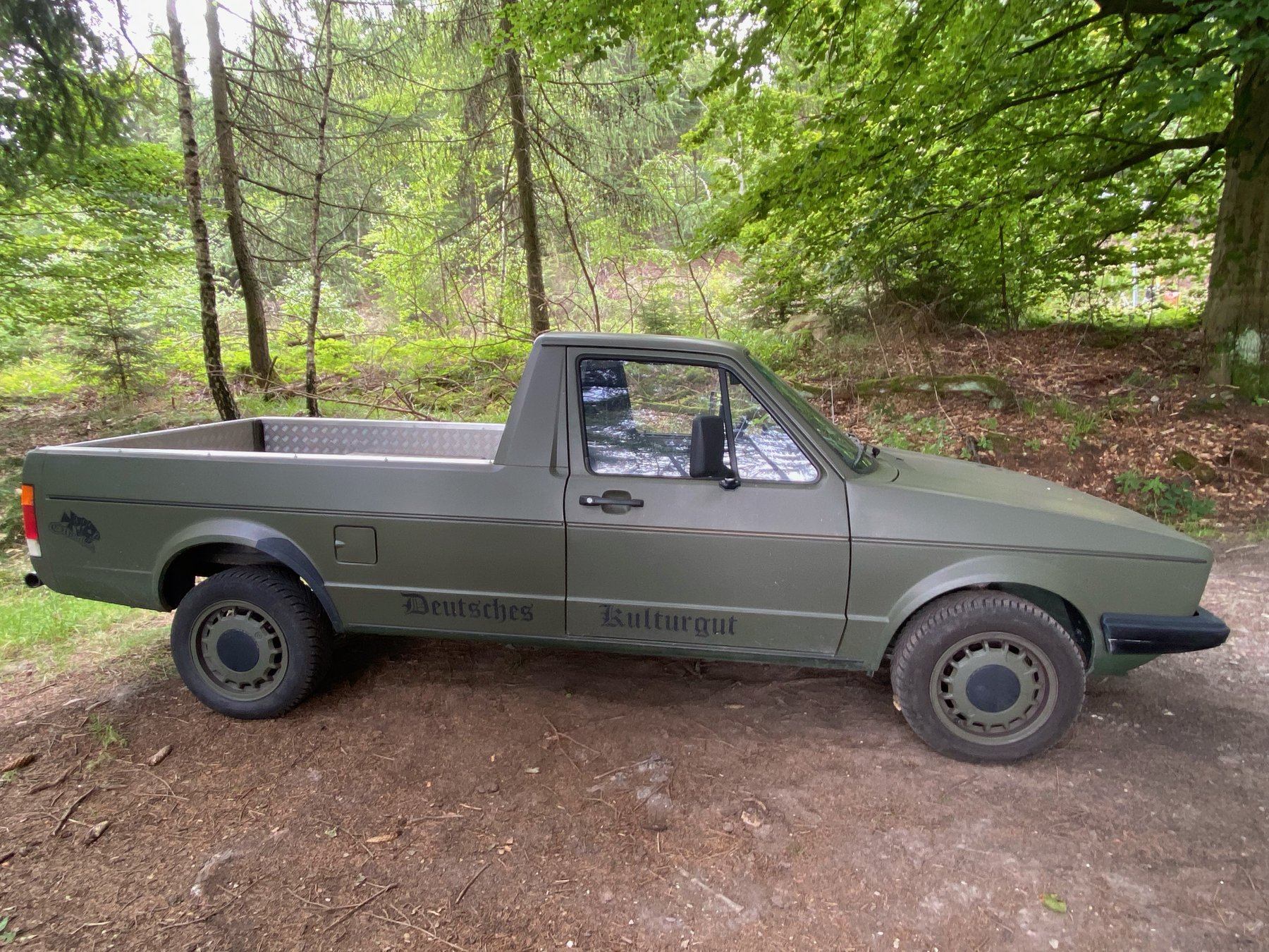 Volkswagen GOLF CADDY