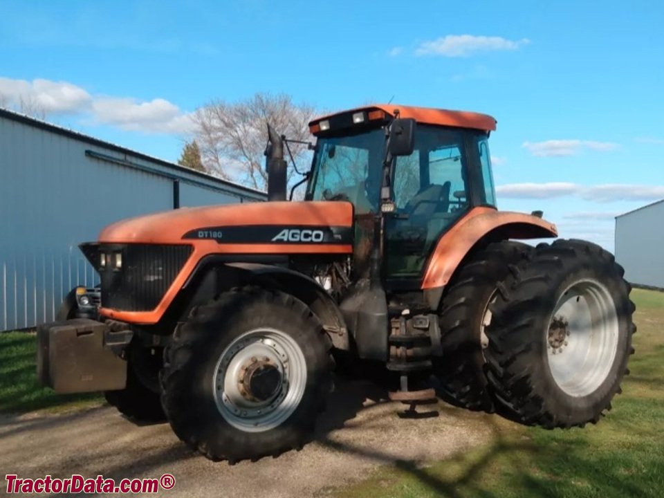 Tractor AGCO DT180