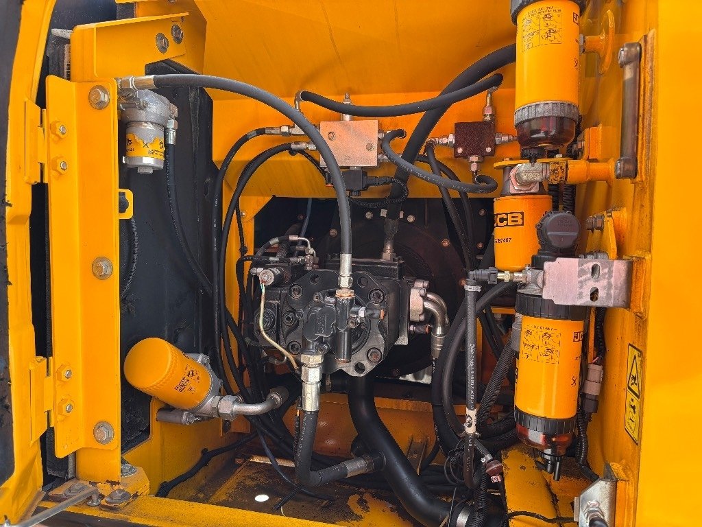 Pcj PCJ16